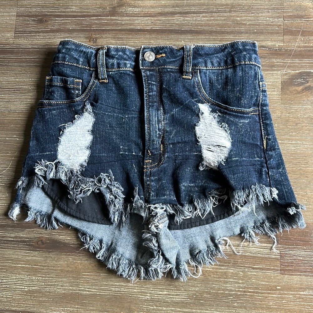 Just USA distressed blue denim fringe shorts size XS